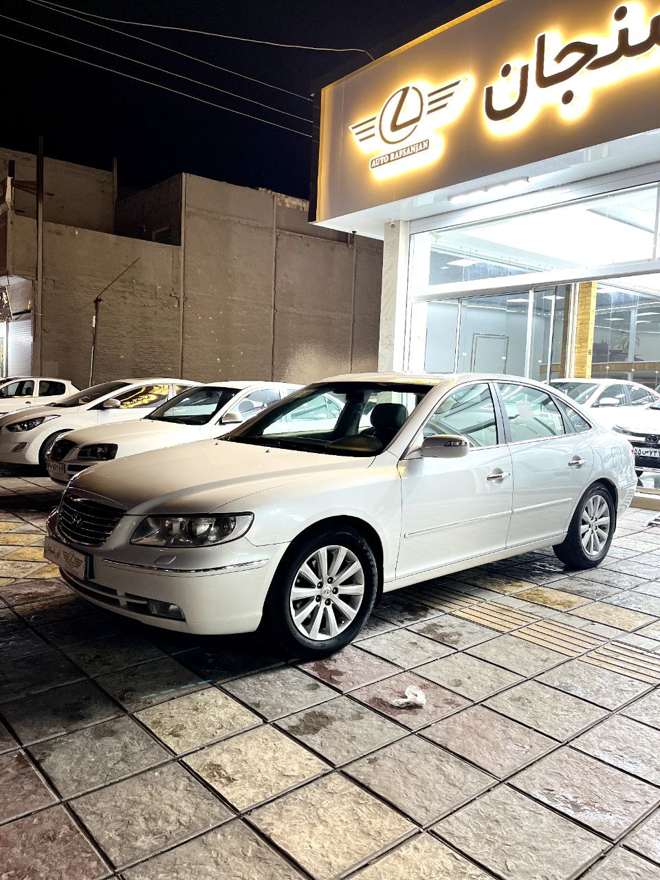 هیوندای ازرا مدل ۲۰۱۰ بدون رنگ درجه یک