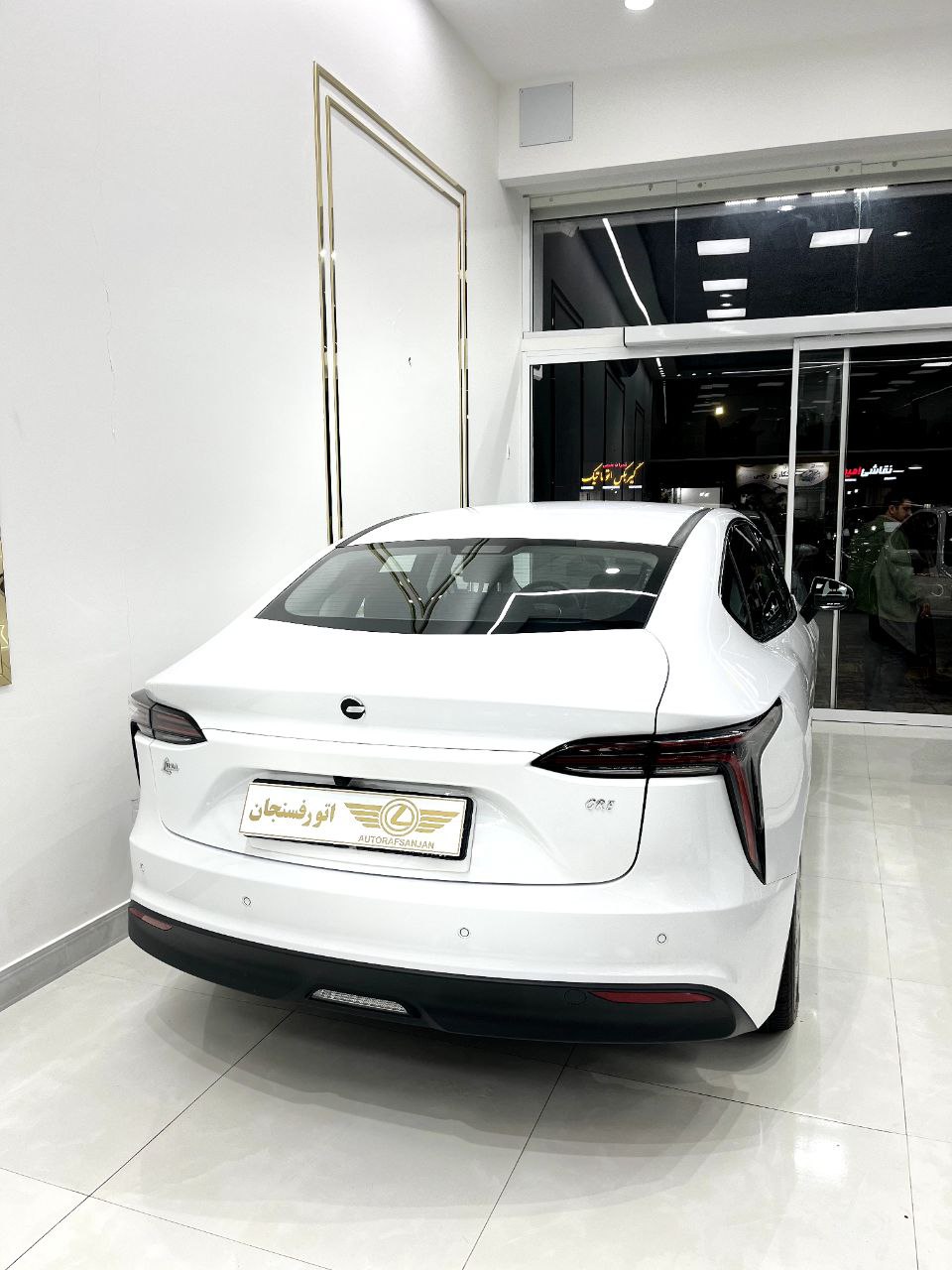 لونا مدل 1404 کارشناسی شده