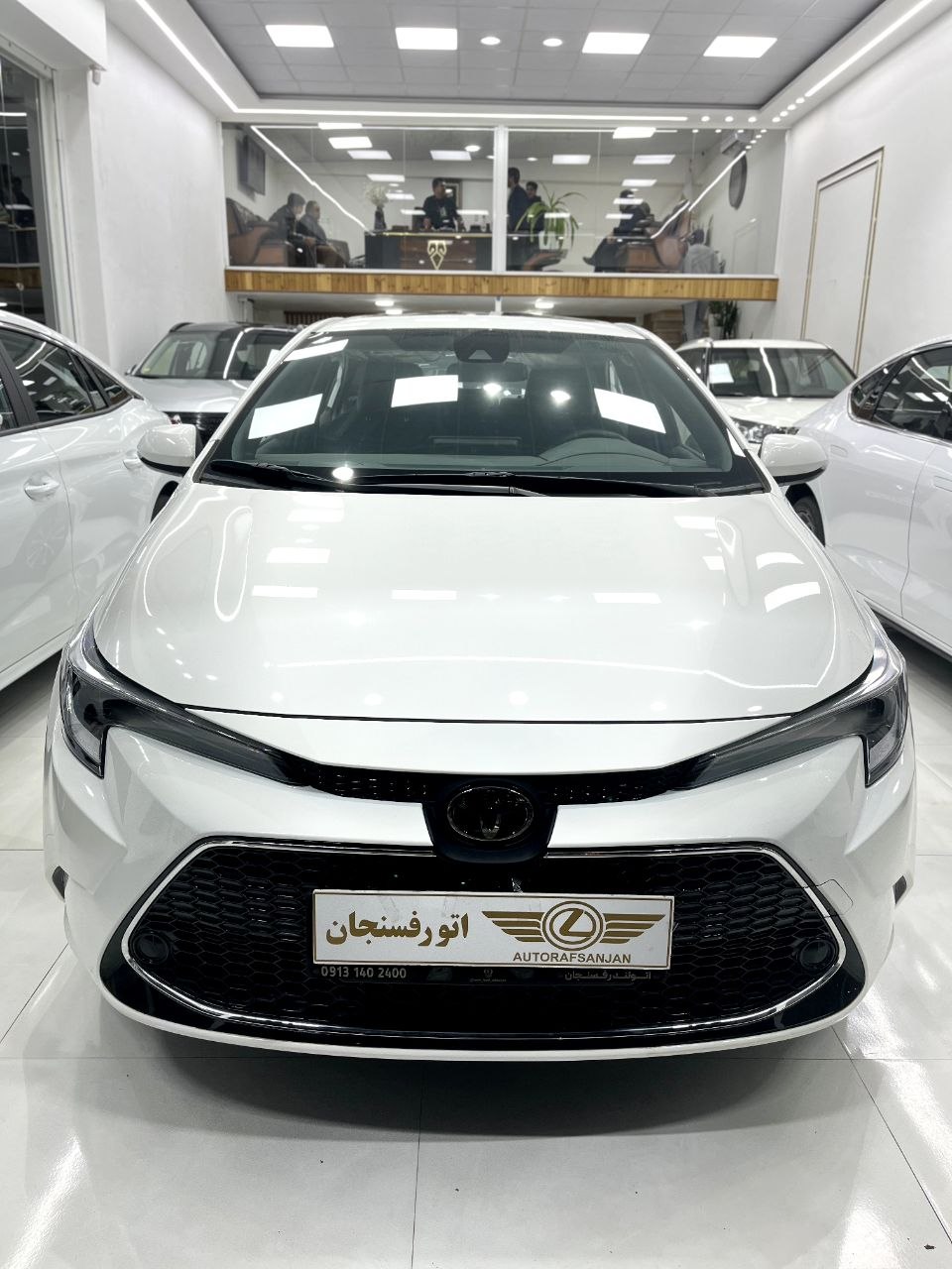 تویوتا لوین بنزینی 2024 صفر با کیفیت