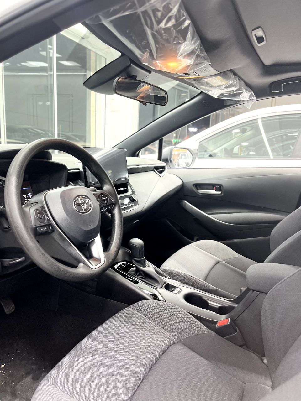 تویوتا لوین بنزینی 2024 صفر با کیفیت